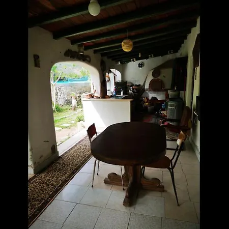 Room In Guest Room - 1St Private Room On The Ground Floor With Use Of The Swimming Pool And Shared Services *