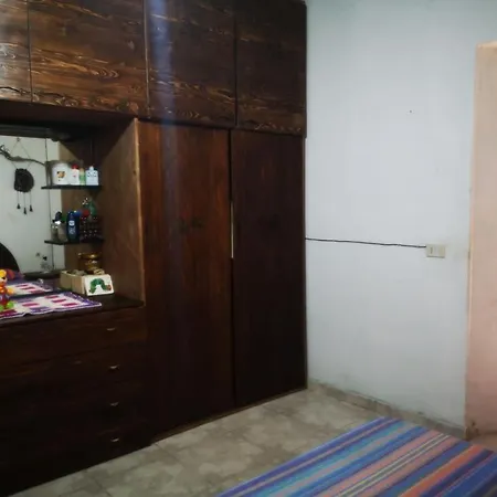 Gasthof Room In Guest Room - 1St Private Room On The Ground Floor With Use Of The Swimming Pool And Shared Services