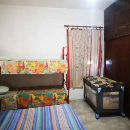 Room In Guest Room - 1St Private Room On The Ground Floor With Use Of The Swimming Pool And Shared Services * Oliena