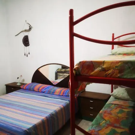 Room In Guest Room - 1St Private Room On The Ground Floor With Use Of The Swimming Pool And Shared Services Oliena
